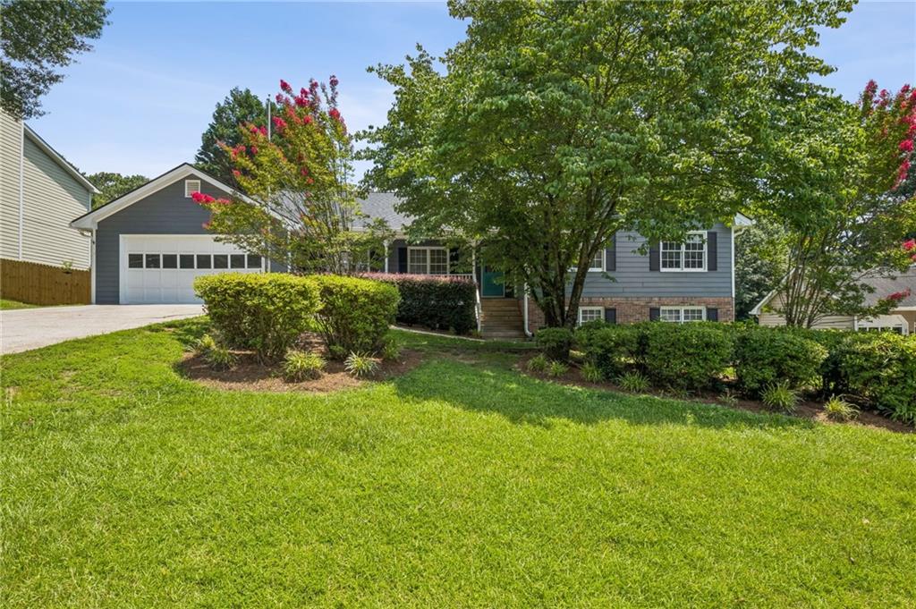 1192 Lakeview Road