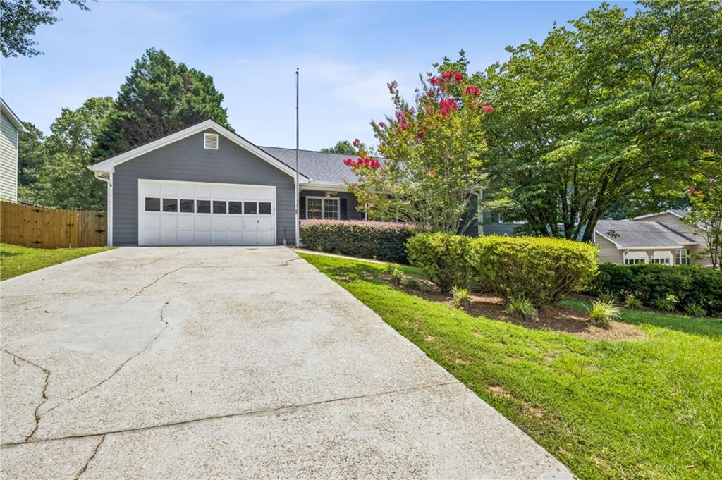 1192 Lakeview Road