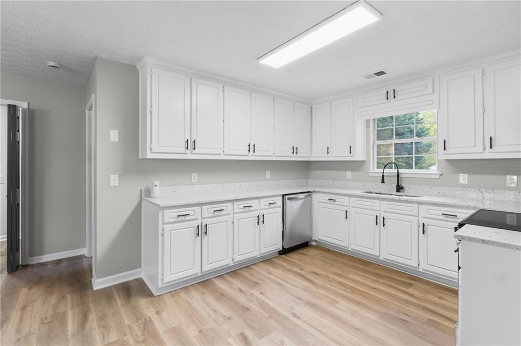 175 Cypress Drive, Covington, Georgia image 10