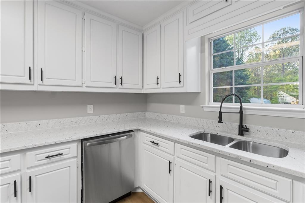 175 Cypress Drive, Covington, Georgia image 11