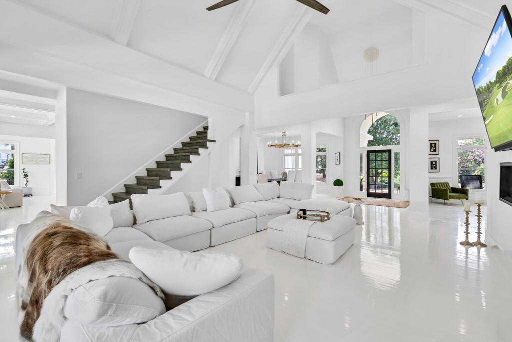 5317 Legends Drive