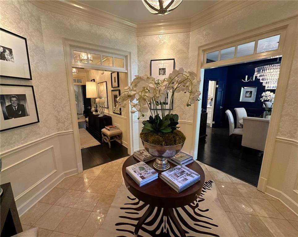 7155 Roswell Road 60