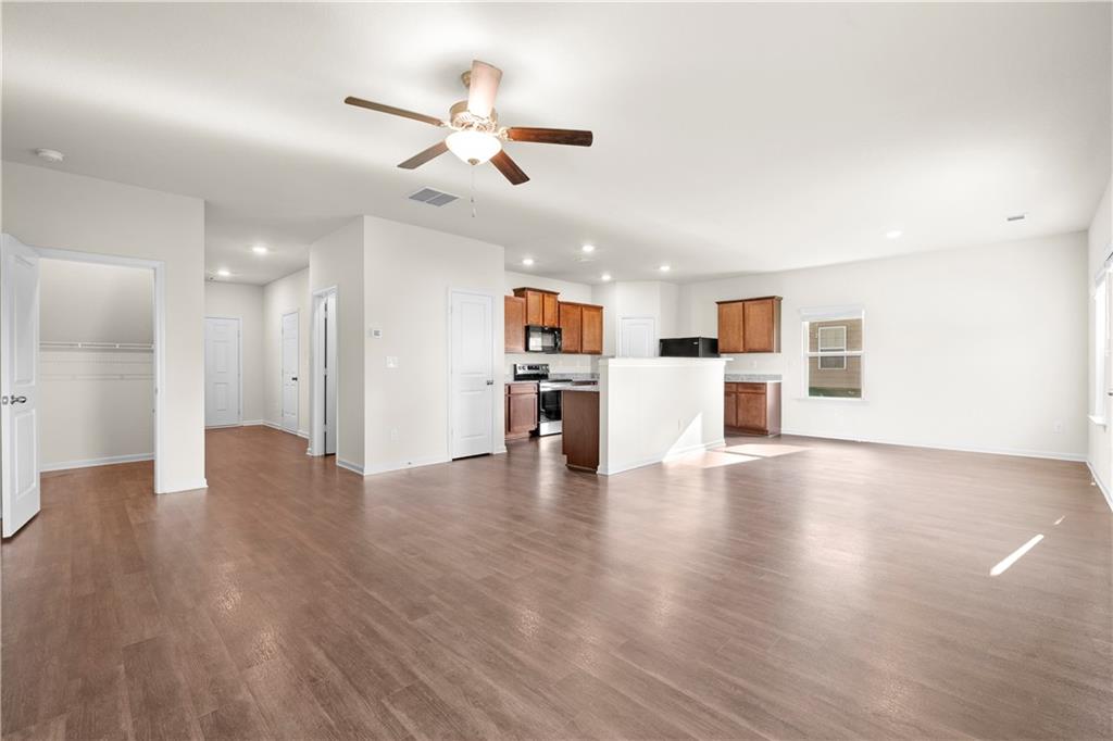830 Walnut Creek Circle