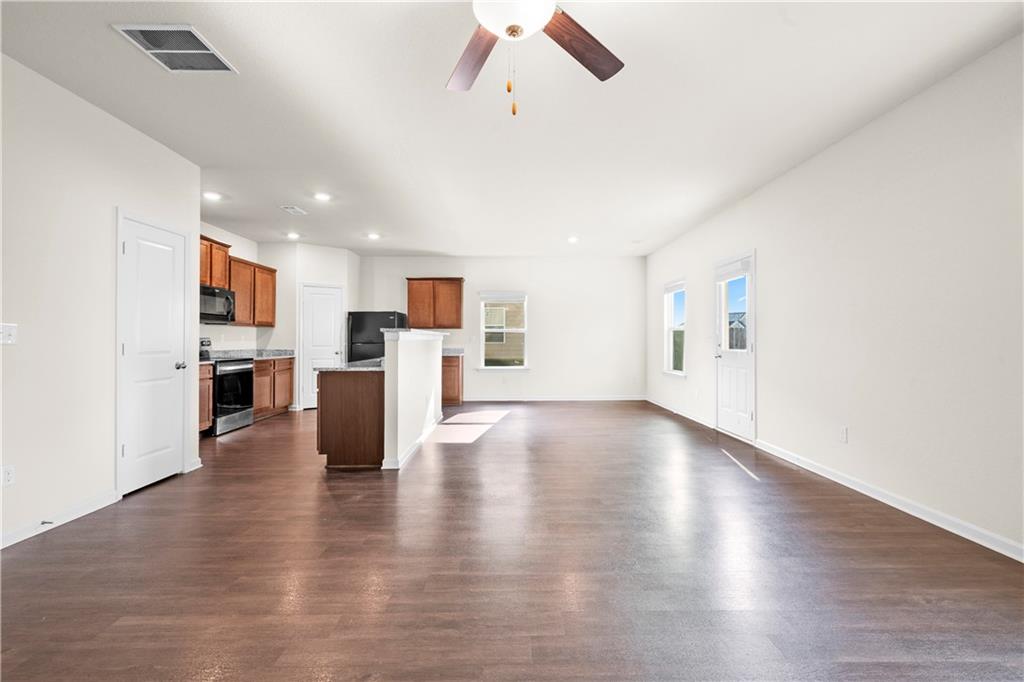 830 Walnut Creek Circle