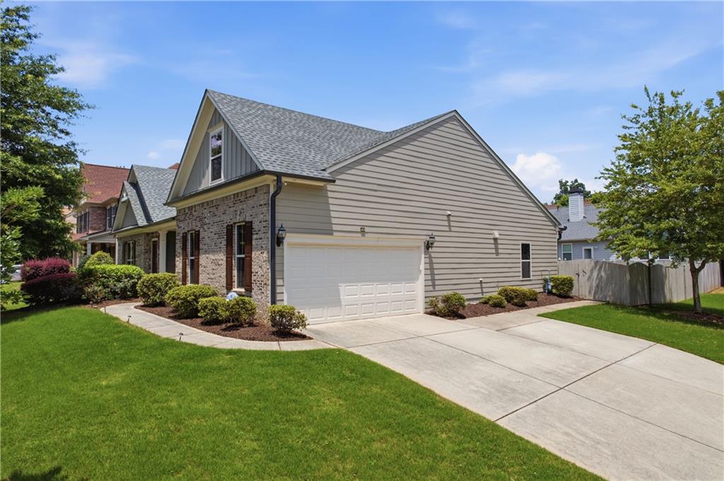 6834 Winding Wade Trail