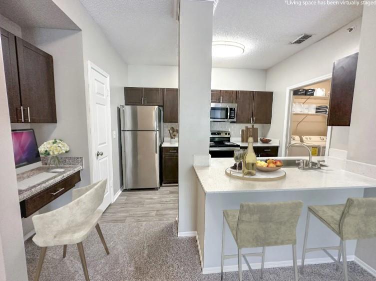 2158 Cumberland Parkway 03404
