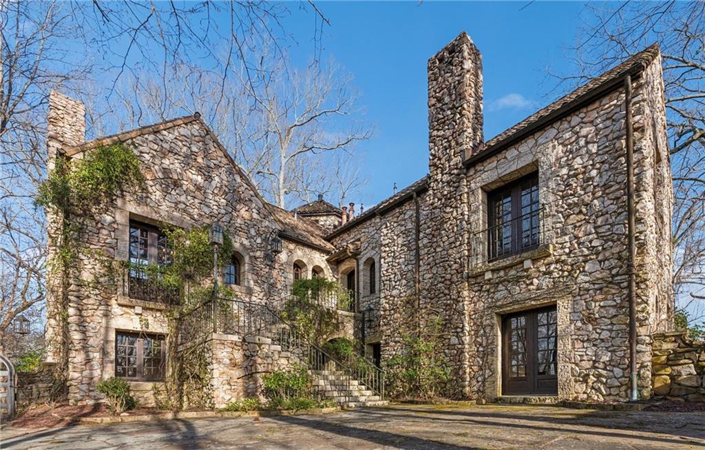 2100 West Wesley Road