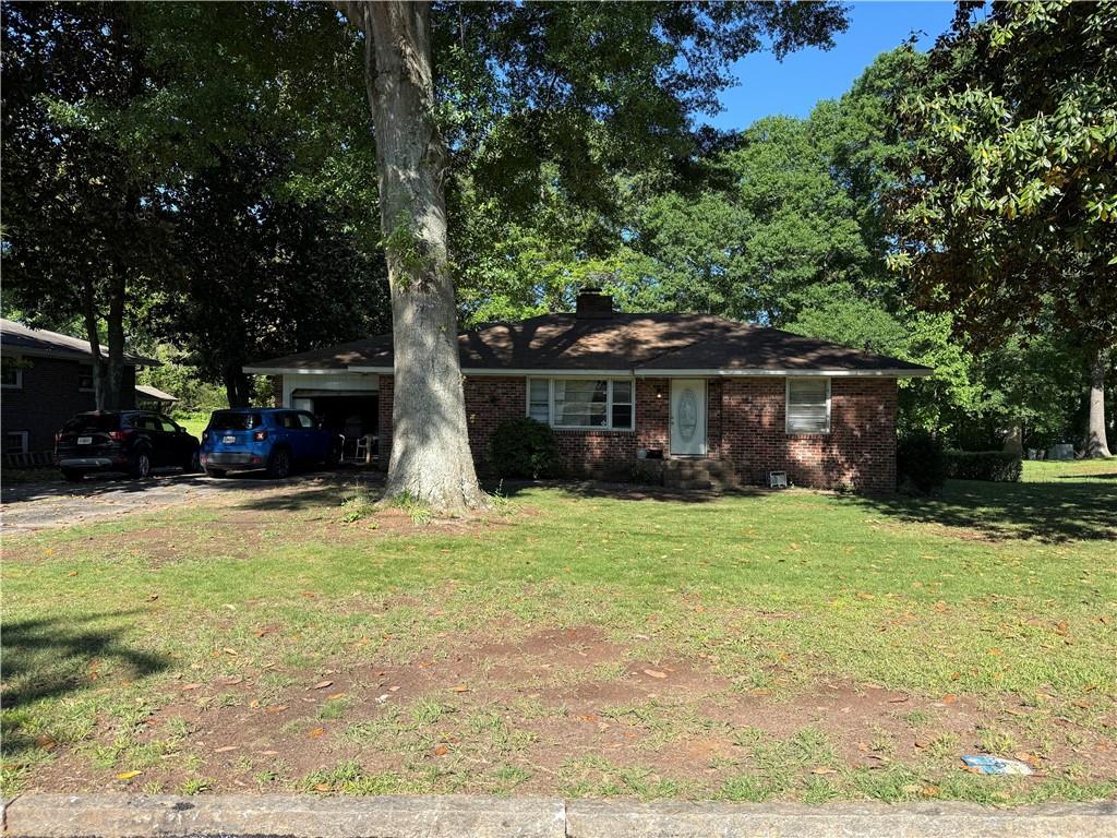 1215 Sheppard Place