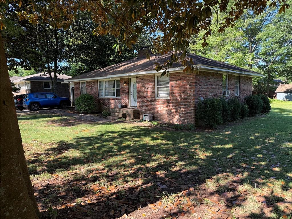 1215 Sheppard Place, Stone Mountain, Georgia image 1