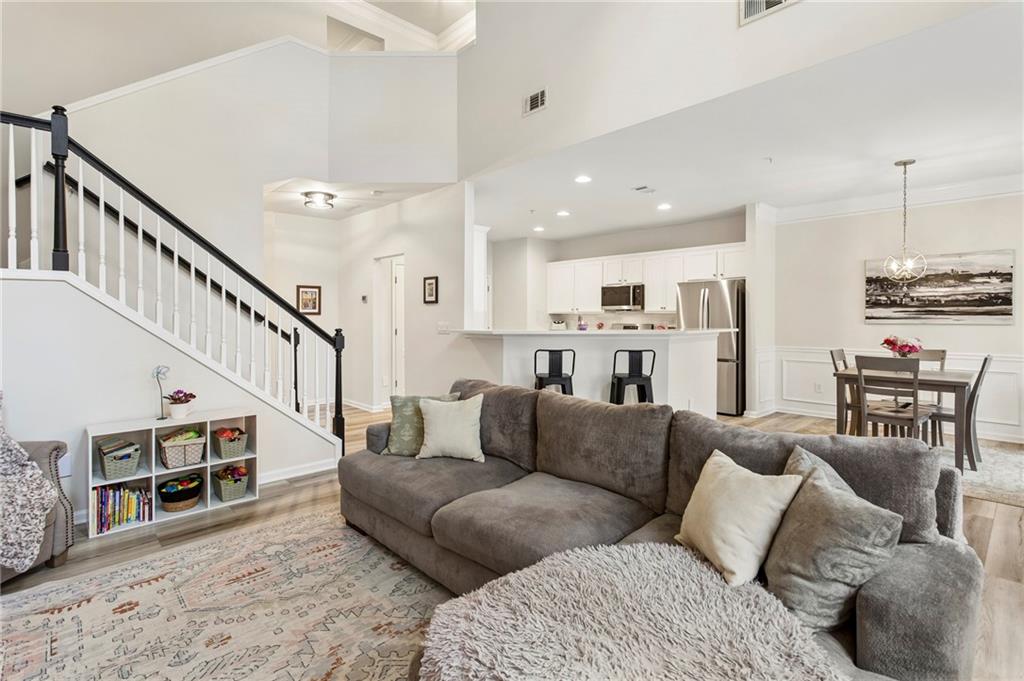 467 Mountain View Lane