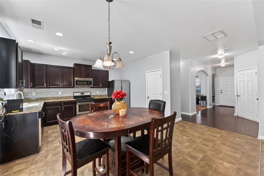 9669 Ivey Ridge Circle
