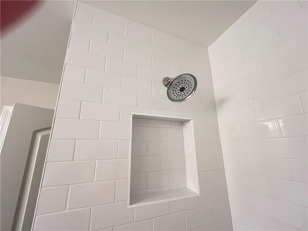 1021 Liberty Springs Drive, Woodstock, Georgia image 47