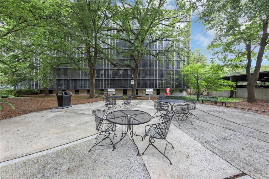 The Habersham Estate - Residential