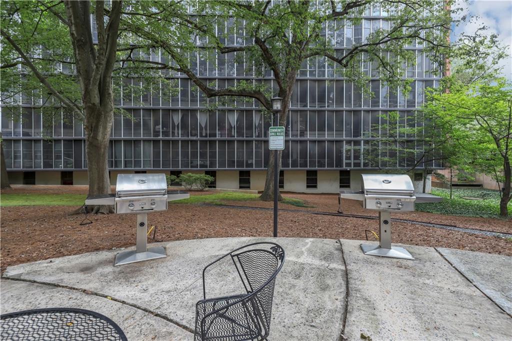 The Habersham Estate - Residential