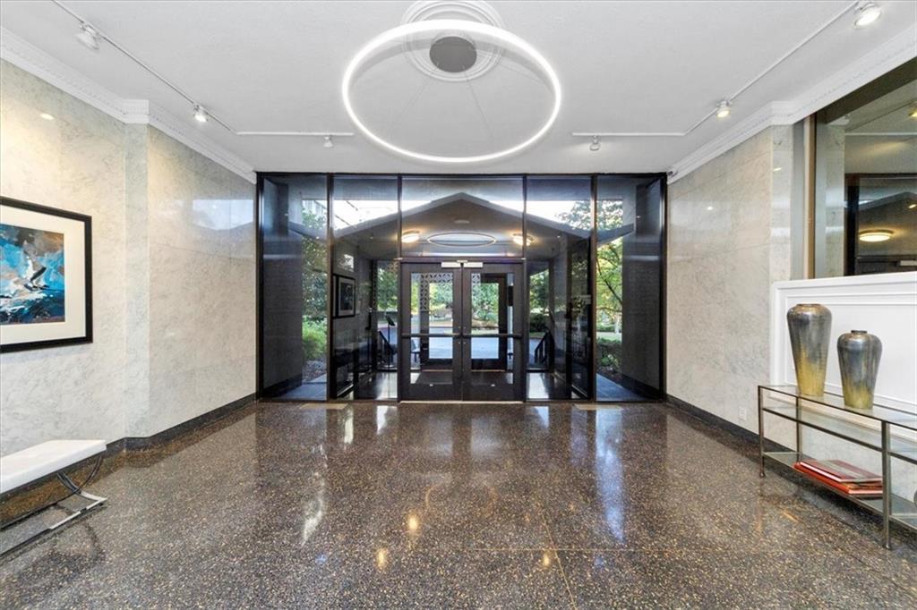 The Habersham Estate - Residential