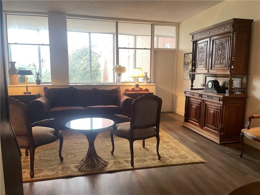 The Habersham Estate - Residential