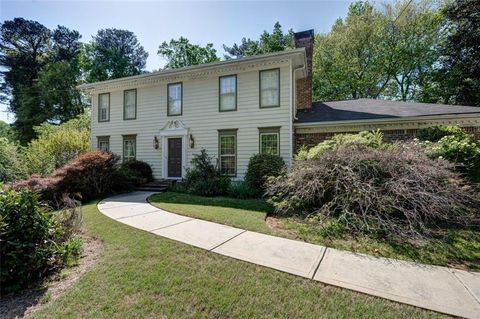 2340 Castleridge Court Tucker GA 30084