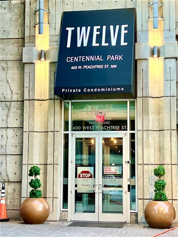 400 W Peachtree Street NW 1804