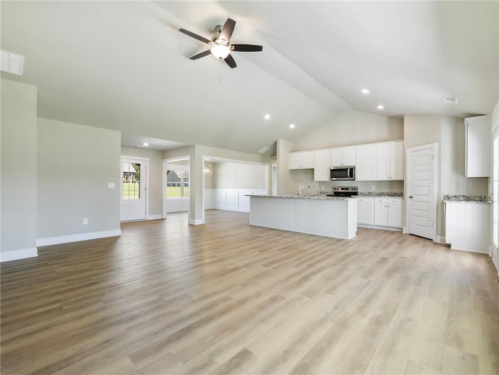 290 Rachel Lane, Hartwell, Georgia image 4