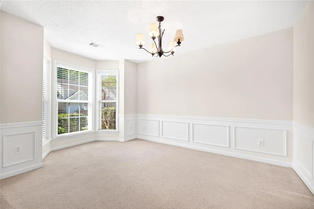 Cumming, Georgia 30040, United States, 3 Bedrooms Bedrooms, ,3 BathroomsBathrooms,Residential,Active,210423