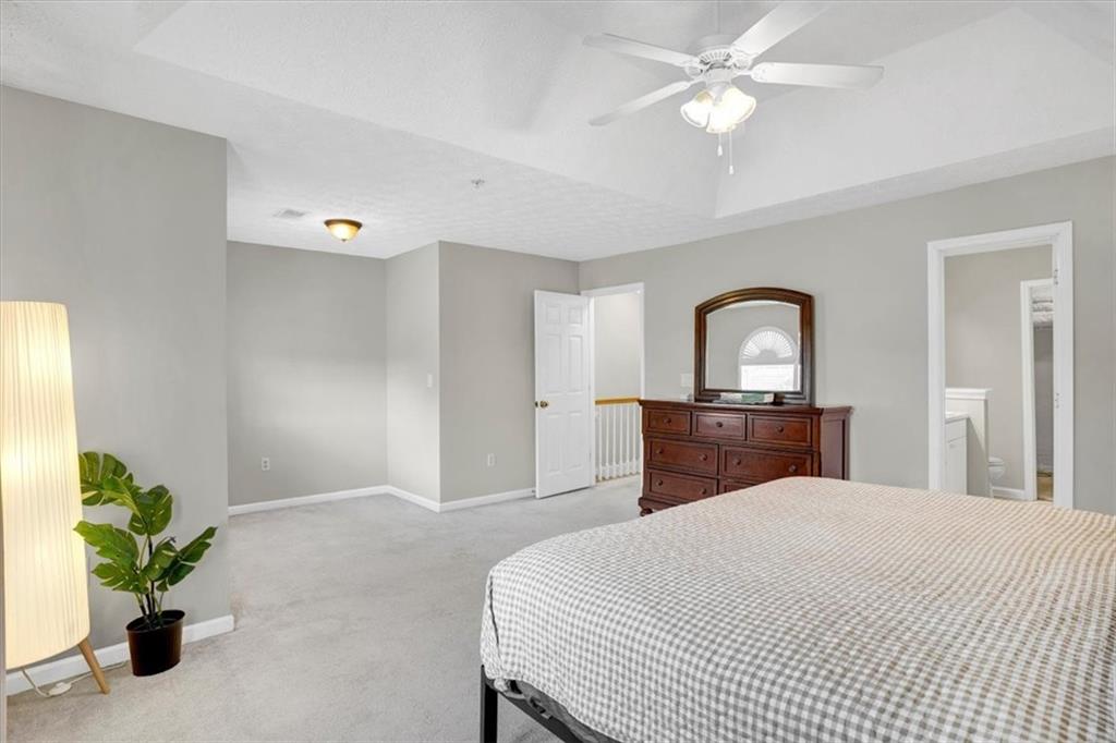 Creekwood Commons - Residential