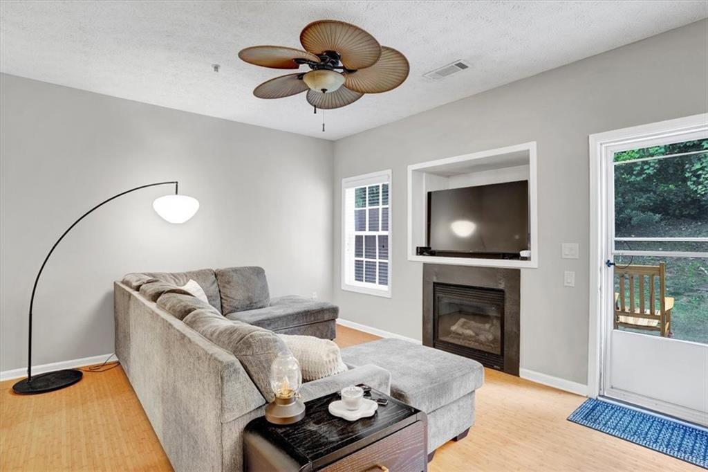 Creekwood Commons - Residential