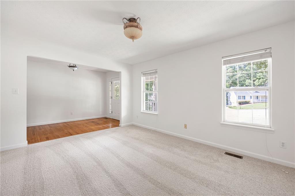 2435 Arlington Court