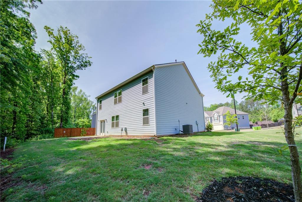 4882 Golden Finch Lane SW