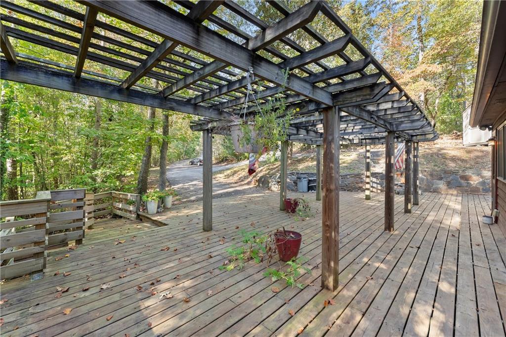 773 Shorewood Circle