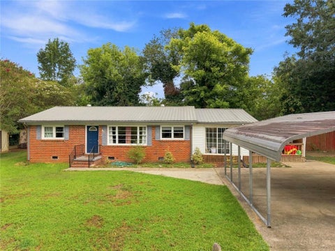 Homes For Sale - 1517 Lee Avenue<br/> Calhoun County, Oxford, AL 36203