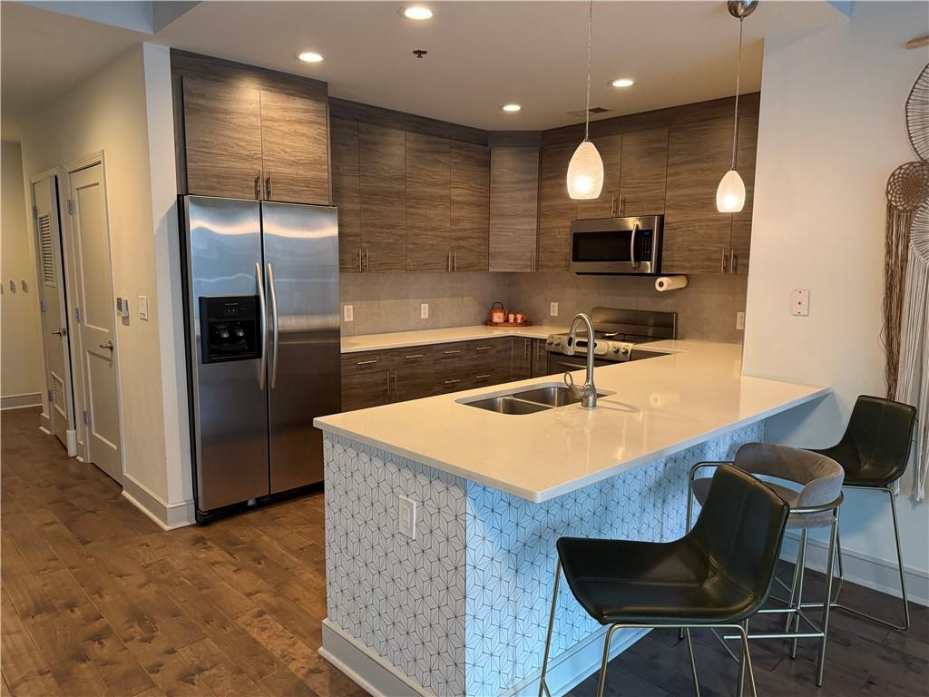 950 W Peachtree Street NW 701