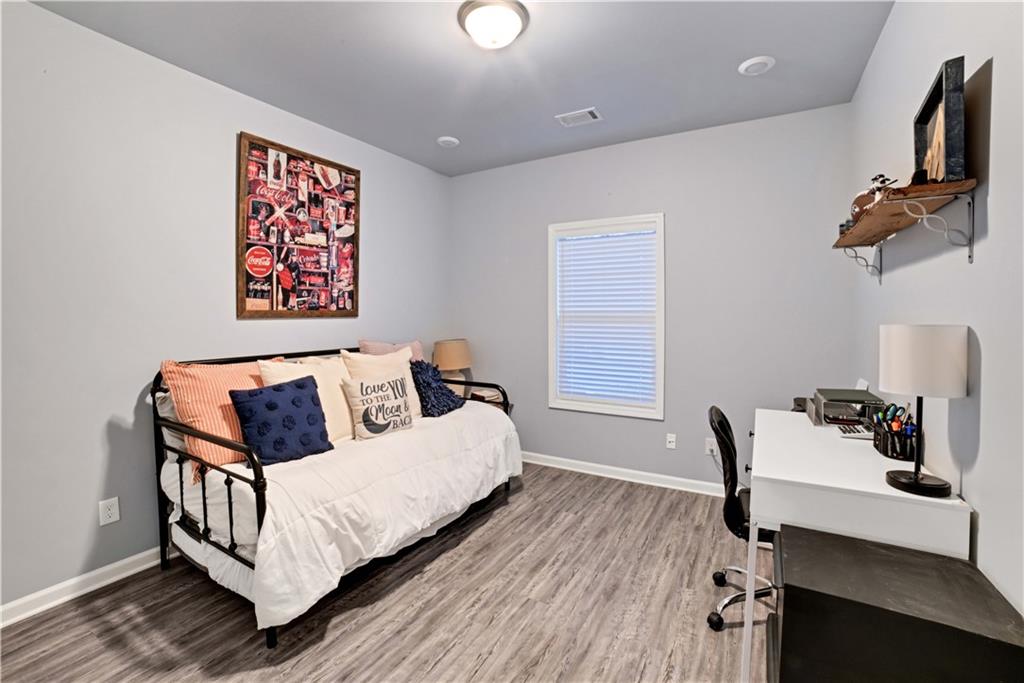 Auburn Station - Residential