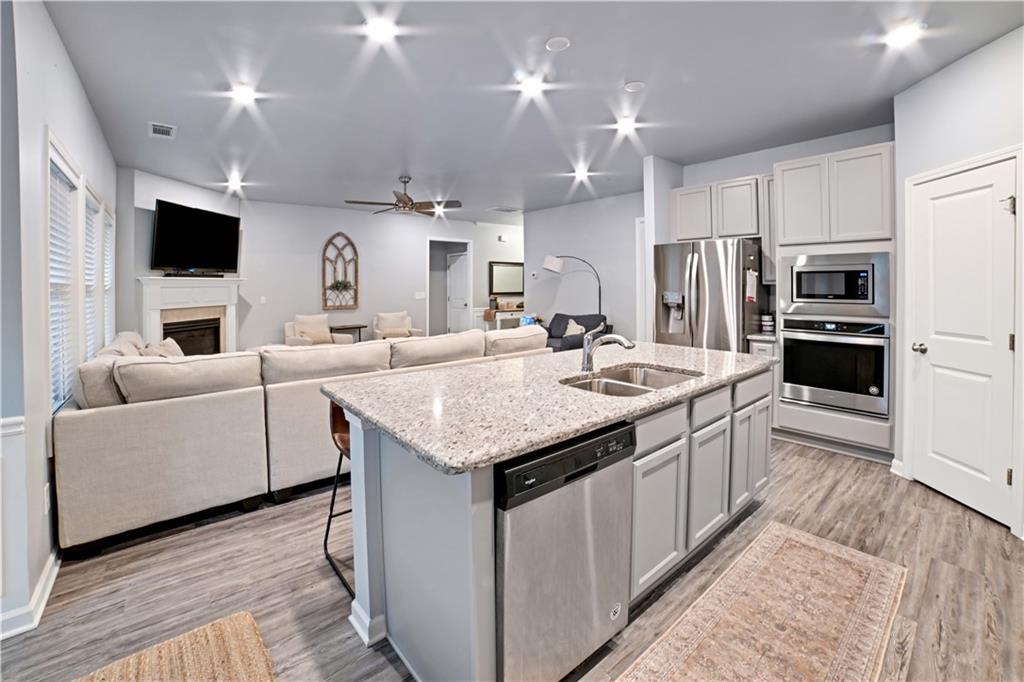 Auburn Station - Residential