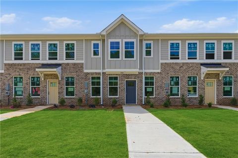 Townhouse For Sale - 152 Flier Drive<br/> Mcdonough, GA 30253