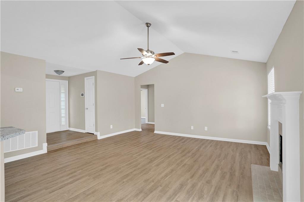 3840 Willow Tree Circle