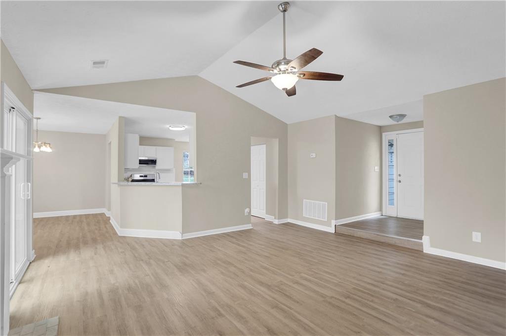 3840 Willow Tree Circle