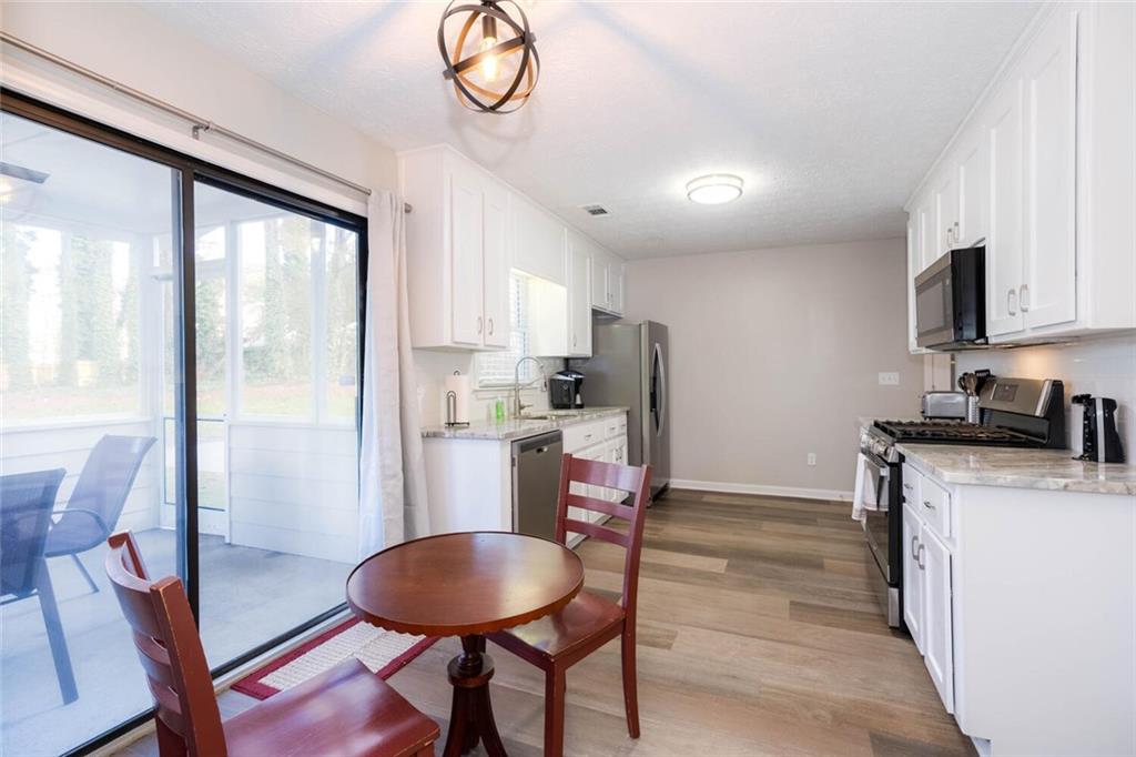 Colony Heights - Residential Lease