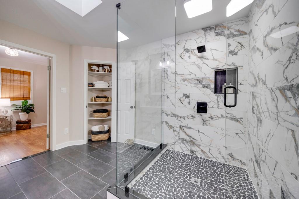 923 Pine Circle, Woodstock, Georgia image 38