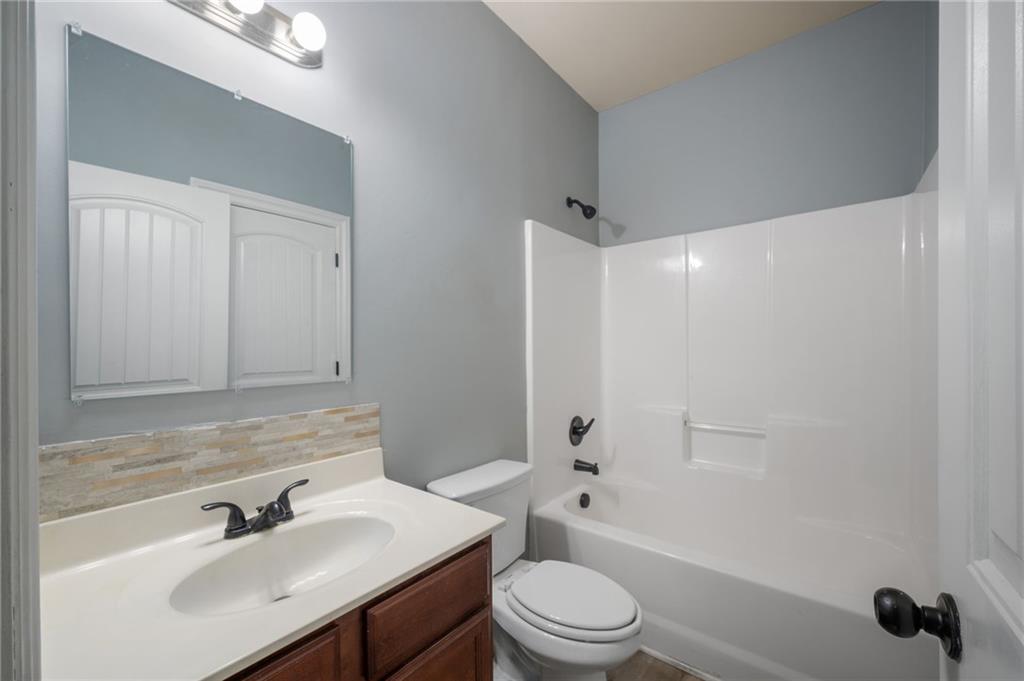 7686 Brazos Trail, Fairburn, Georgia image 30