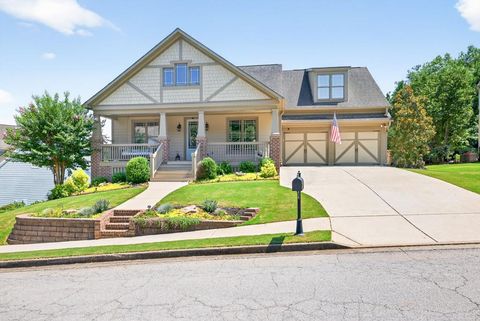 Homes For Sale - 6009 Grand Reunion Drive<br/> Hoschton, GA 30548