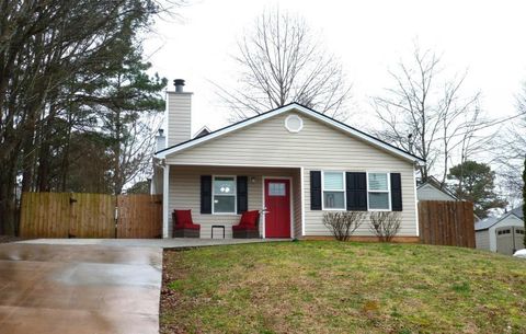Photo of 2840 Capri Drive, Cumming, GA 30041 (MLS # 7748053)