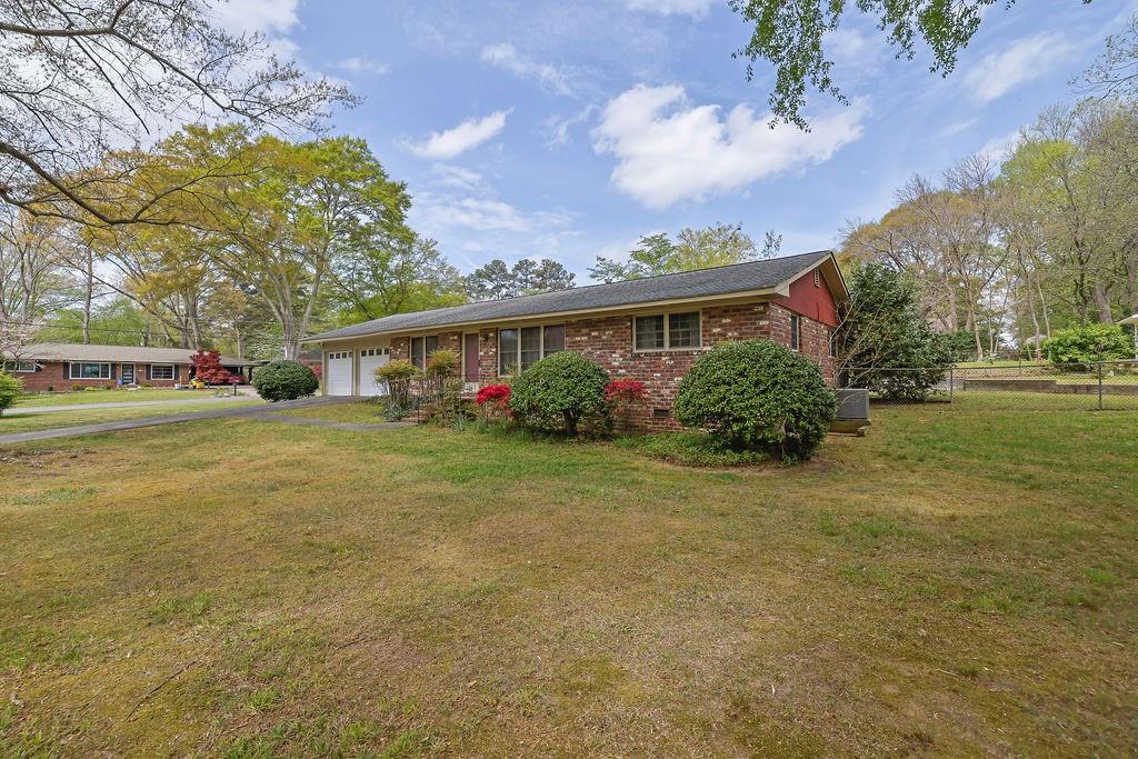 2389 Princess Lane SE