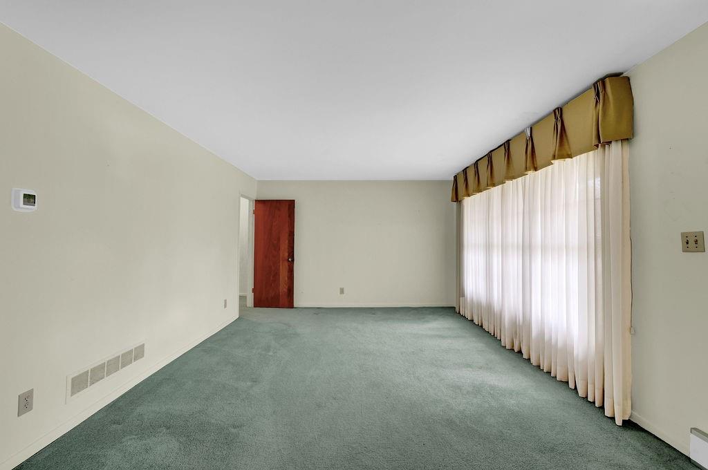 2389 Princess Lane SE