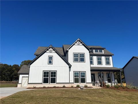 A home in Dacula