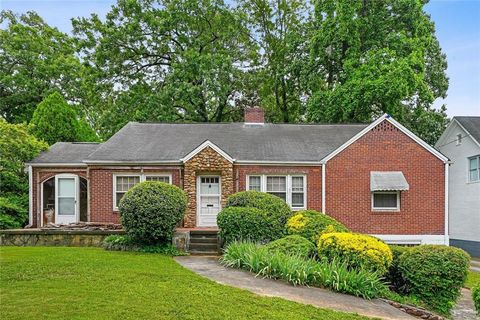 Photo of 1387 Scott Boulevard, Decatur, GA 30030 (MLS # 7777308)