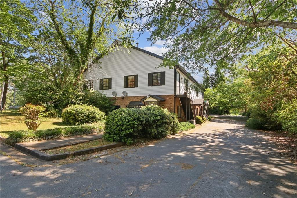 4759 Rockbridge Road