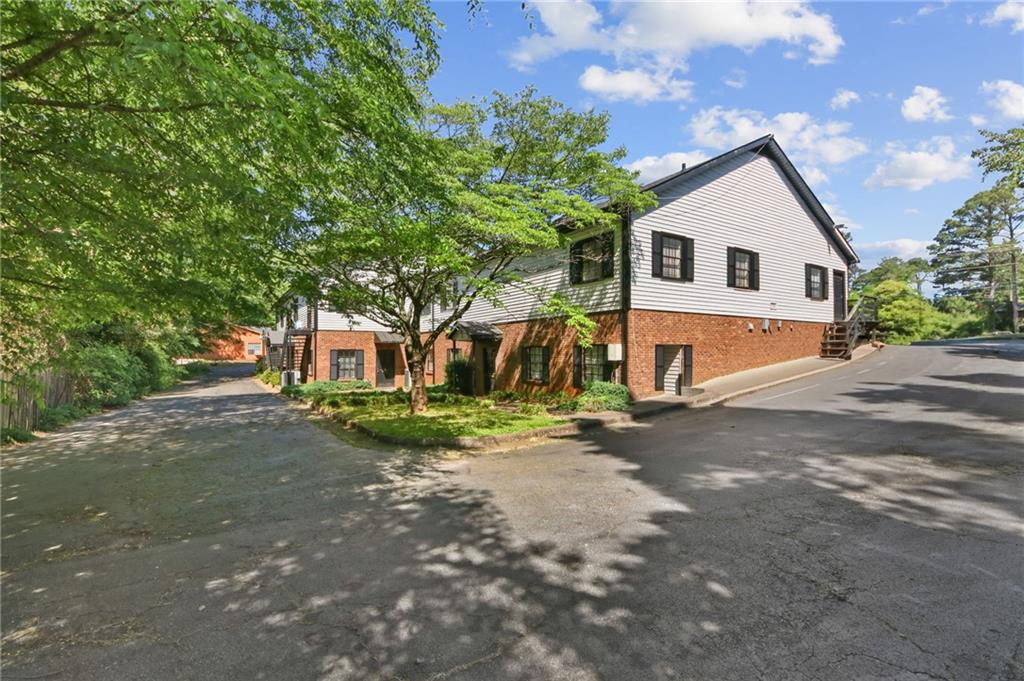 4759 Rockbridge Road