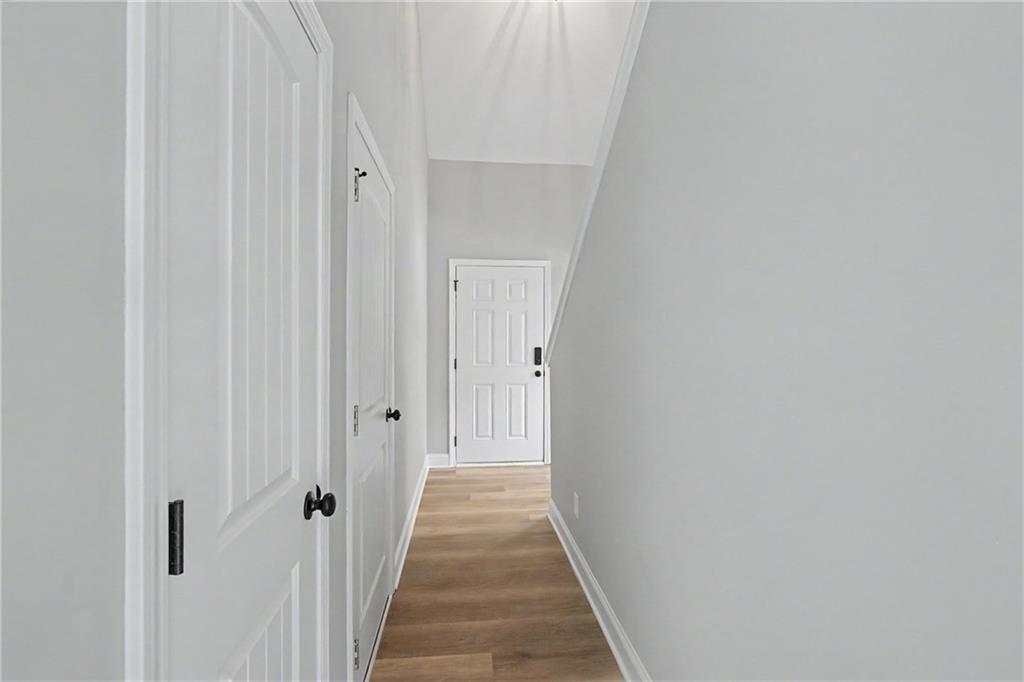 102 Woodside Court