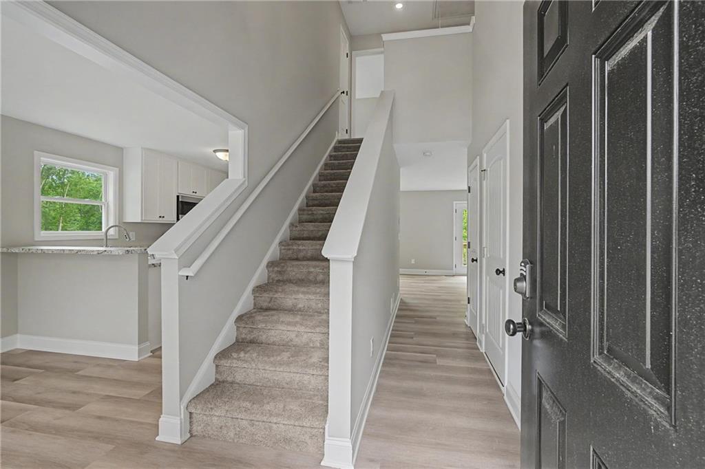 102 Woodside Court