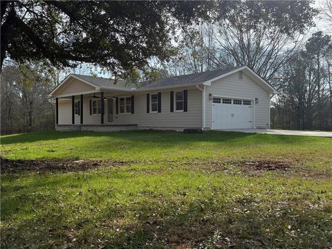 Homes For Sale - 1150 Boyd Road<br/> Oconee County, Statham, GA 30666